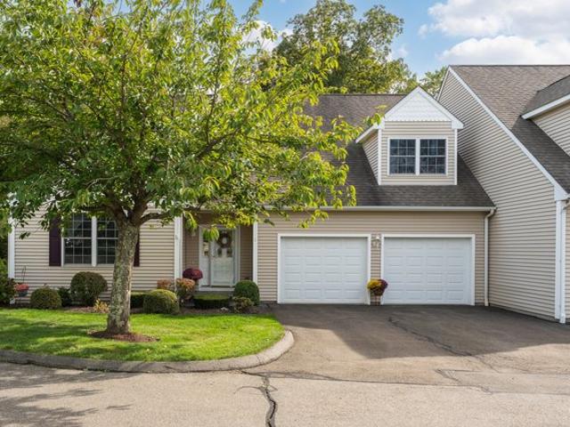 Condo for sale in North Haven, Connecticut