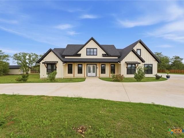 House for sale in Gonzales, Gonzales County