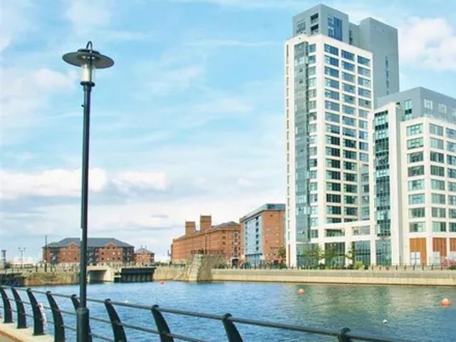 Apartment for rent in Calderstones