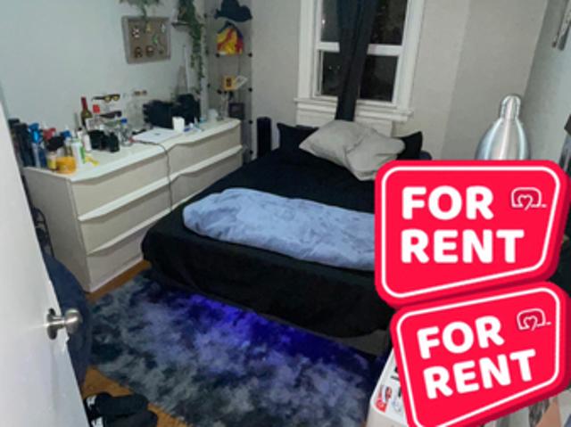 Room for rent in Toronto, Ontario