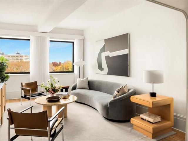 Condo for sale in Arverne, New York