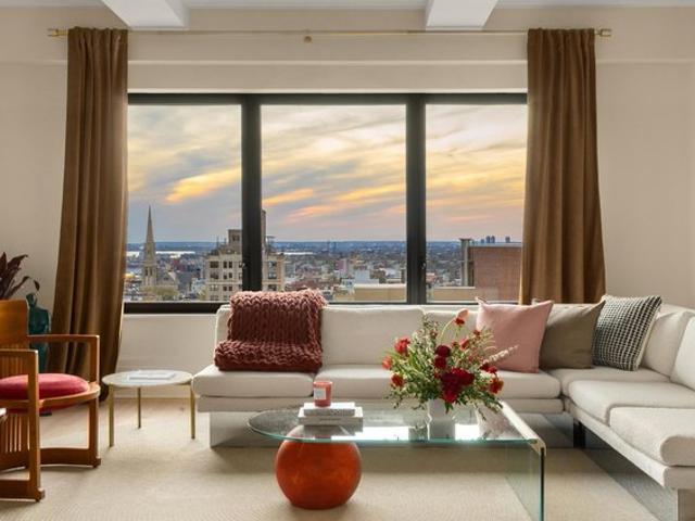 Condo for sale in Arverne, New York