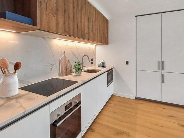 Apartment for rent in Meadowbank, Ōrākei
