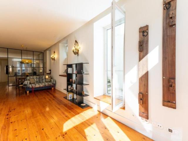 Apartamento alugar em Baixa de Algés, Oeiras