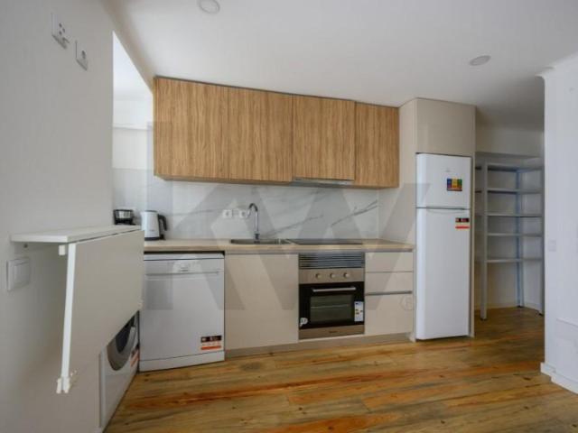 Apartamento alugar em Ginjal, Almada
