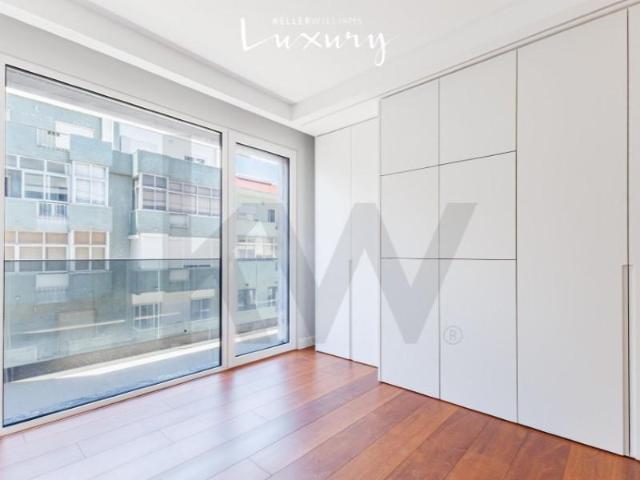Apartamento venda em Almada, Setúbal