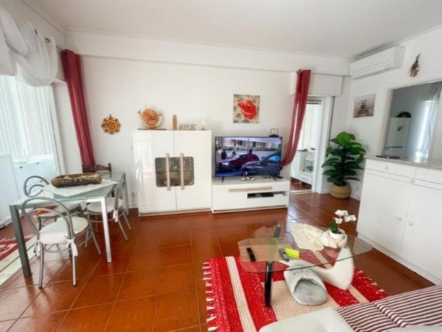 Apartamento venda em Almada, Setúbal