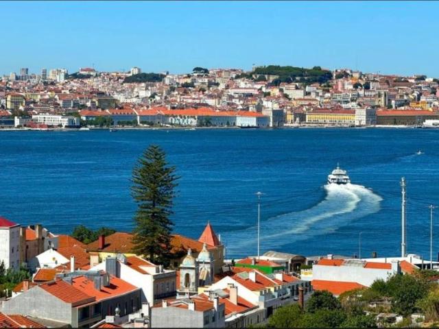 Apartamento alugar em Cacilhas, Almada