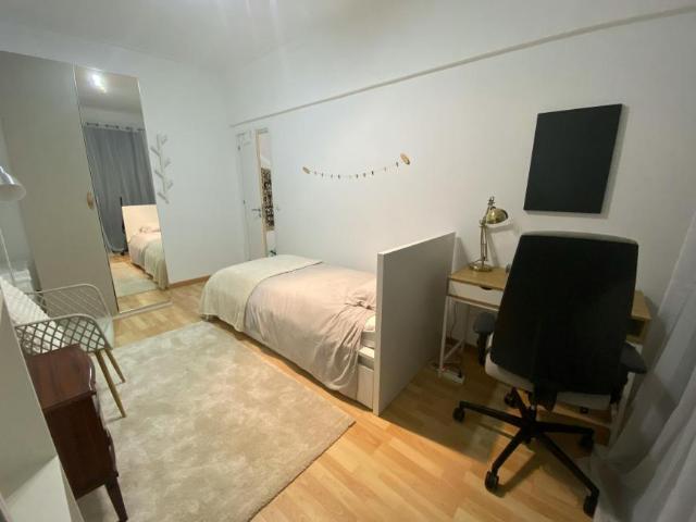 Quarto alugar em Cova da Piedade, Almada