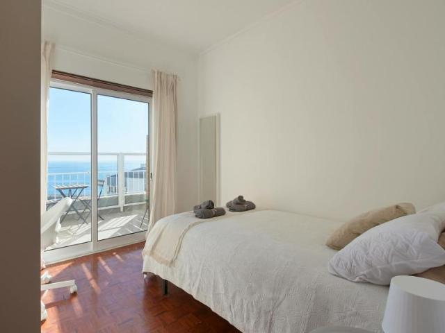 Quarto alugar em Cacilhas, Almada