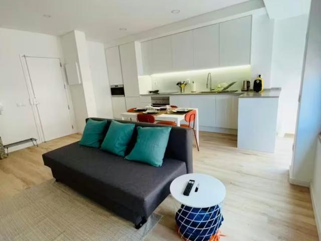 Apartamento alugar em Cacilhas, Almada