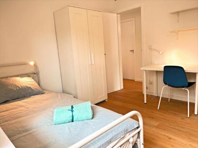 Quarto alugar em Quinta do Americano, Almada