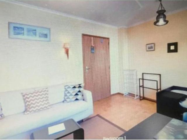 Quarto alugar em Almada, Setúbal