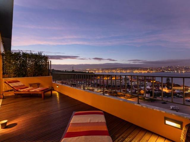 Apartamento alugar em Cacilhas, Almada