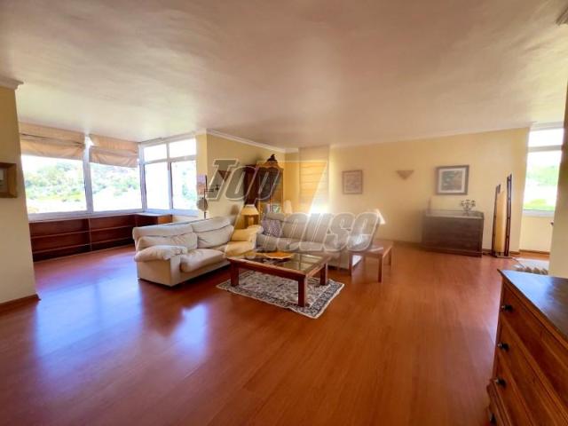 Apartamento venda em Almada, Setúbal