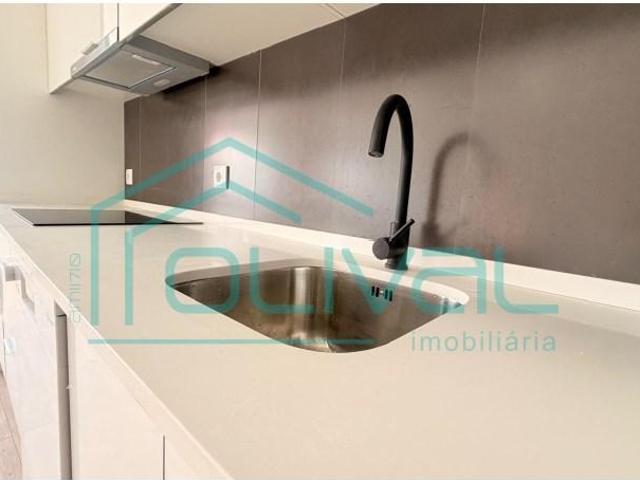 Apartamento venda em Amadora, Lisboa