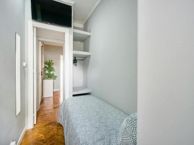 Quarto alugar em Falagueira, Amadora