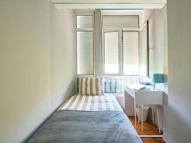 Quarto alugar em Falagueira, Amadora