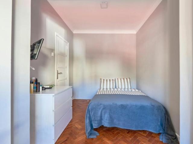 Quarto alugar em Falagueira, Amadora
