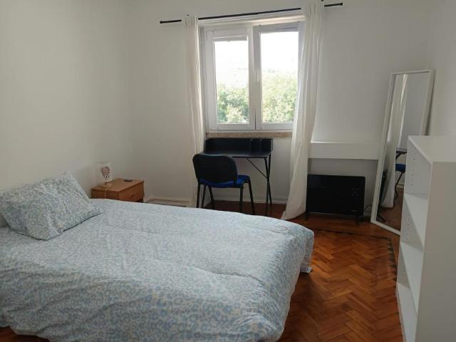 Quarto alugar em Villa Park, Amadora