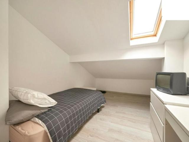 Quarto alugar em Falagueira, Amadora