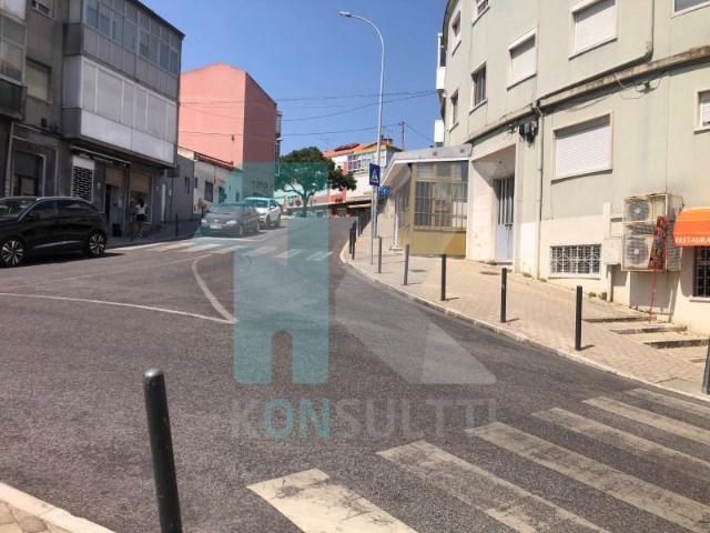 Apartamento venda em Damaia, Amadora