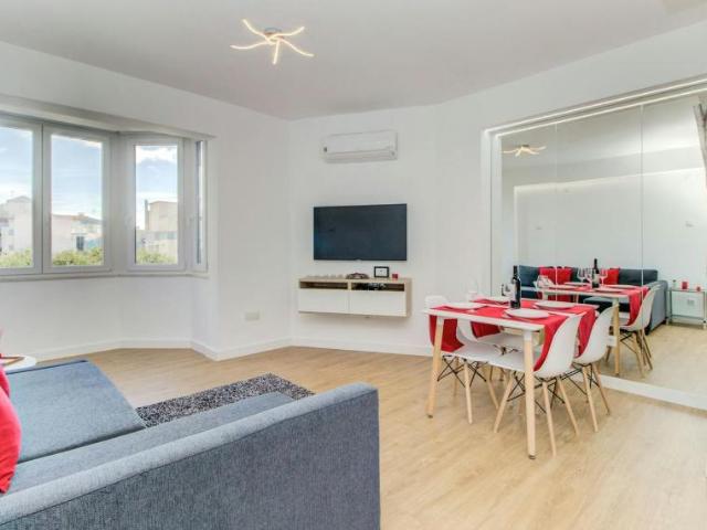 Apartamento alugar em Amadora, Urbanização da Atalaia
