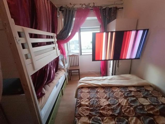 Quarto alugar em Buraca, Amadora
