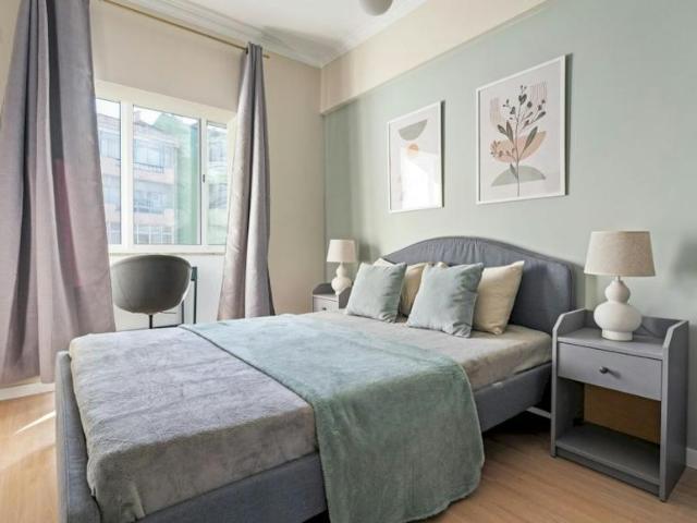 Quarto alugar em Damaia, Amadora