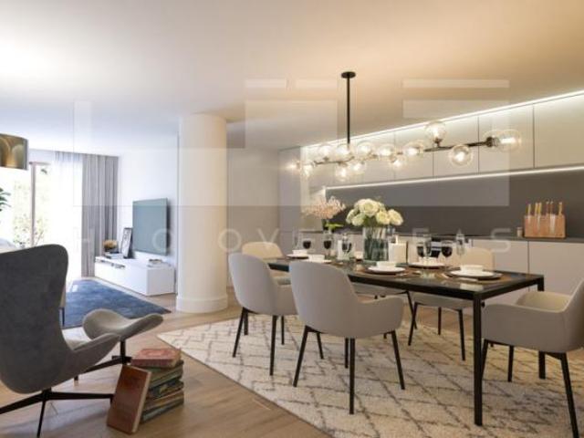 Apartamento venda em Avenidas Novas, Lisboa