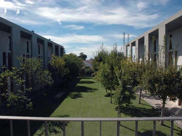 Quarto alugar em Azeitão (São Lourenço e São Simão), Setúbal