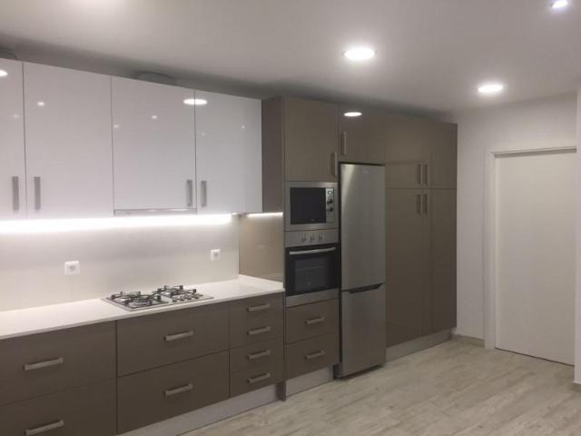 Apartamento alugar em Bairro Ferroviário, Barreiro