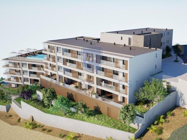 Apartamento venda em Câmara De Lobos, Ilha Da Madeira
