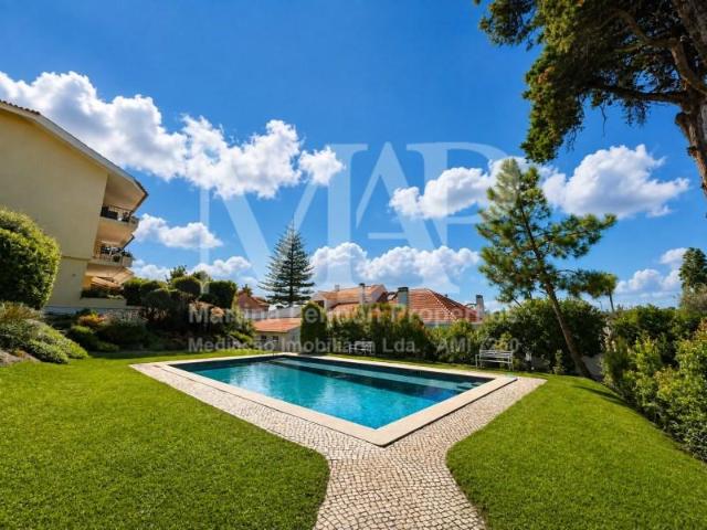 Apartamento alugar em Bairro do Rosário, Cascais