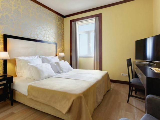 Quarto alugar em Santo António do Estoril, Cascais
