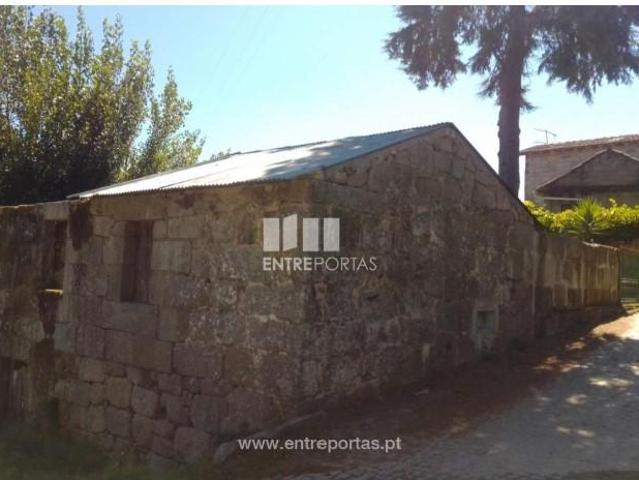 Casa venda em Souselo, Viseu