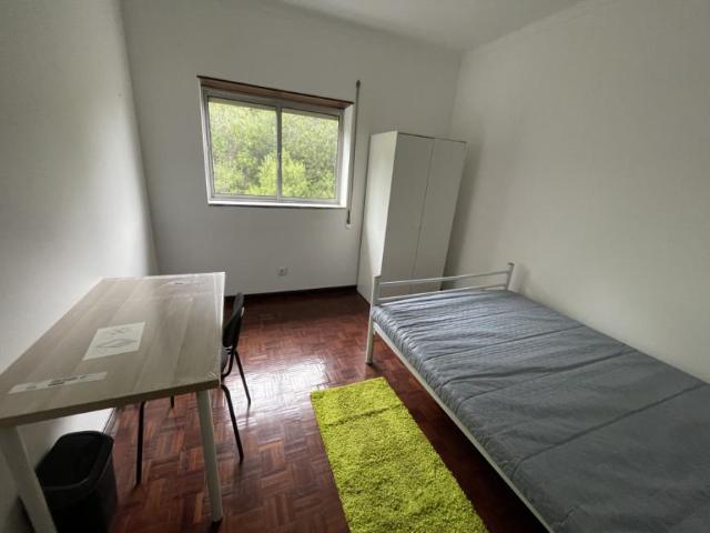 Quarto alugar em Santa Clara e Castelo Viegas, Coimbra