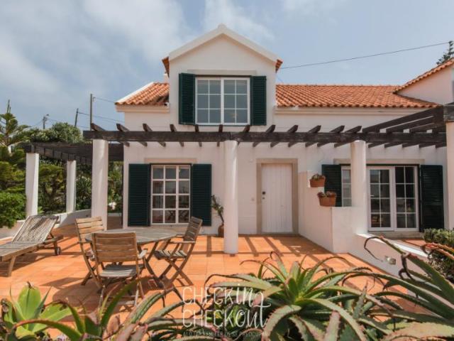 Casa alugar em Colares, Azenhas do Mar