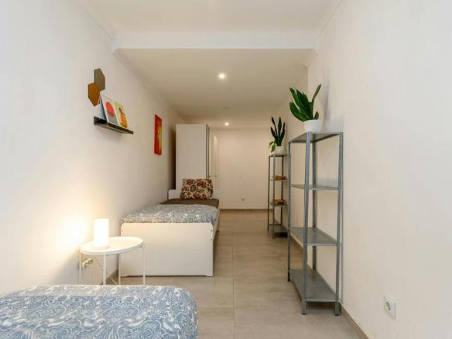 Quarto alugar em Costa da Caparica, Almada