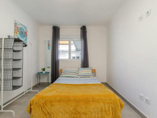 Quarto alugar em Bairro do Campo da Bola, Costa Da Caparica