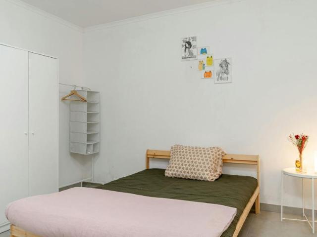 Quarto alugar em Bairro do Campo da Bola, Costa Da Caparica