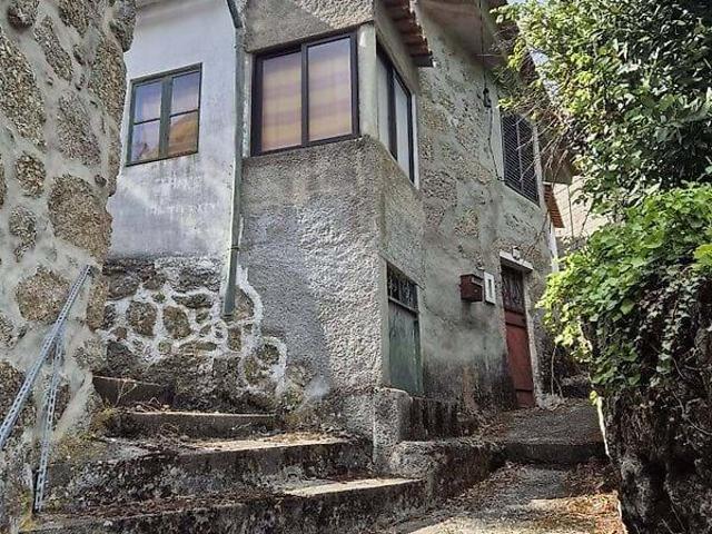Casa venda em Guarda