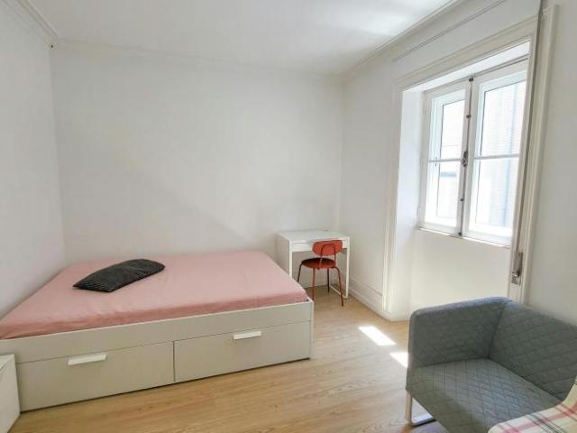 Quarto alugar em Gondomar, Porto