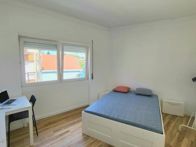 Quarto alugar em Gondomar, Porto