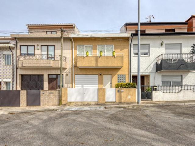 Quarto alugar em Regedoura, Porto