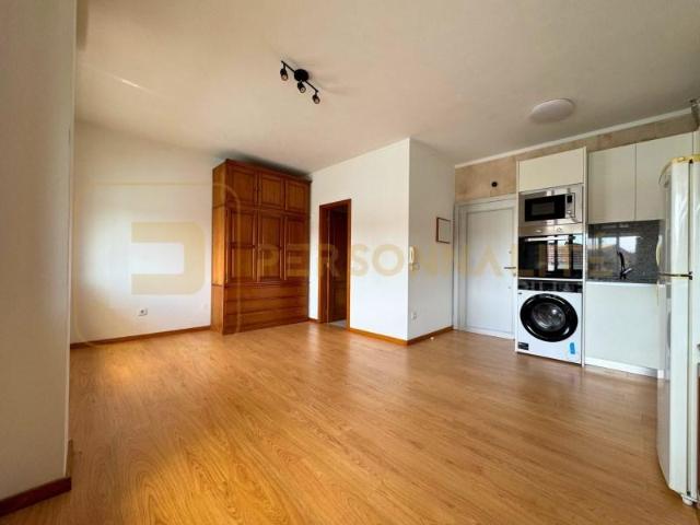 Apartamento alugar em Guimarães, Creixomil
