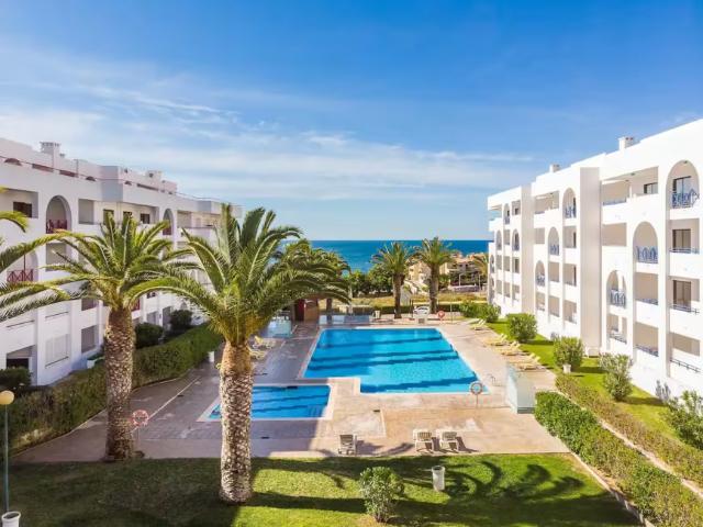 Apartamento alugar em Alporchinhos, Faro