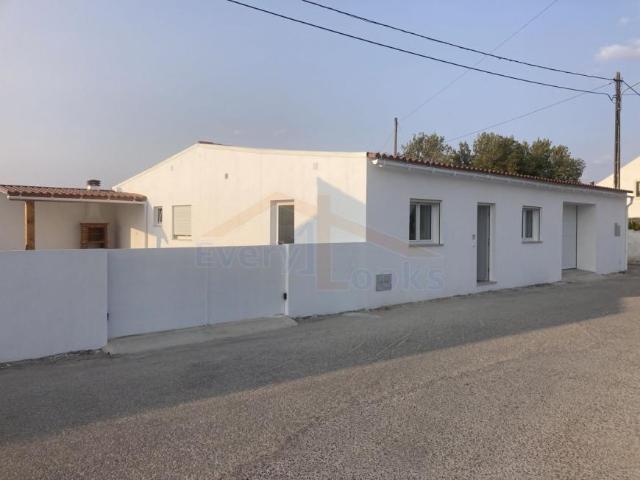 Casa alugar em Olho Marinho, Óbidos