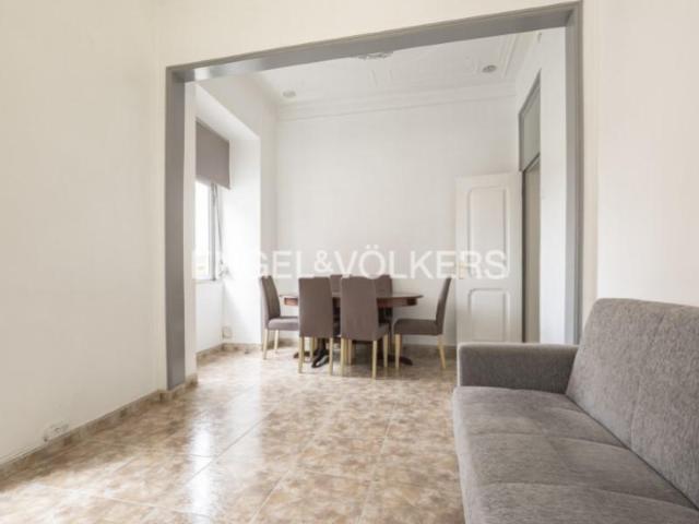Apartamento venda em Bairro de Campolide, Lisboa