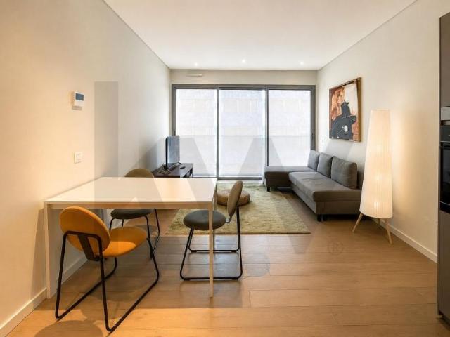 Apartamento alugar em Prata Riverside Village, Lisboa
